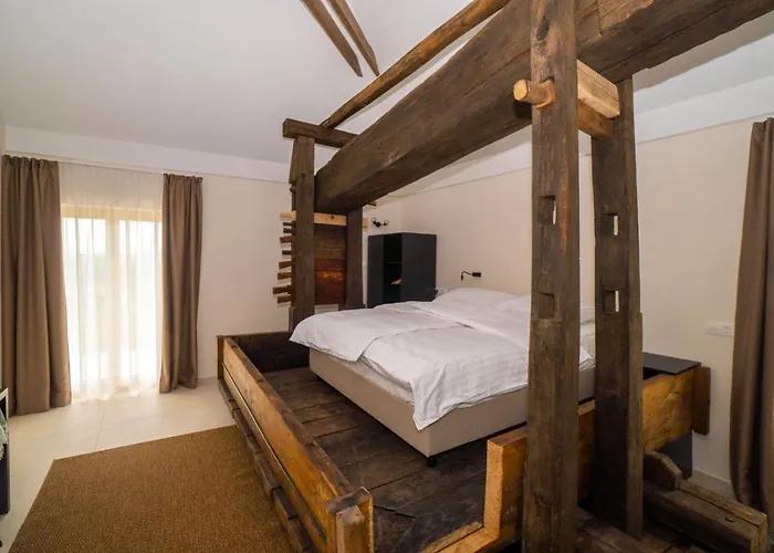 לינה וארוחת בוקר Hisa Pep's